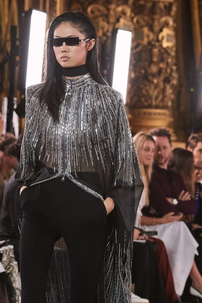 Look 249